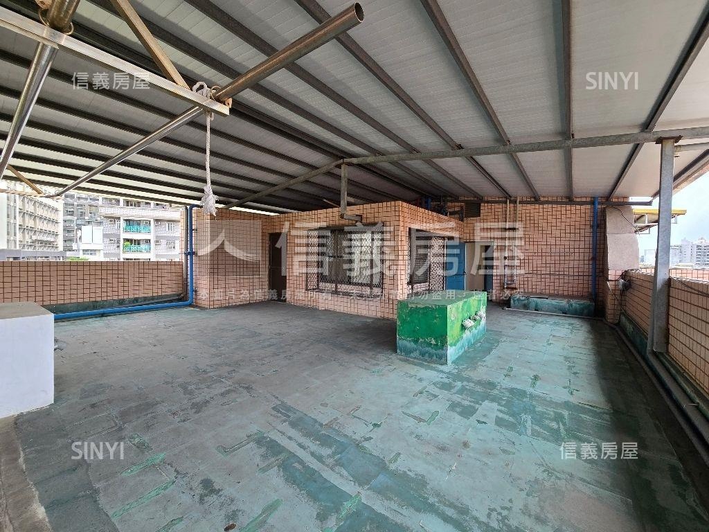 文山特區大四房平車房屋室內格局與周邊環境