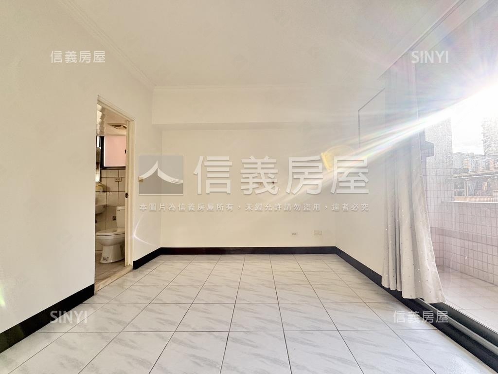 平實芳鄰．寬敞三房平車房屋室內格局與周邊環境