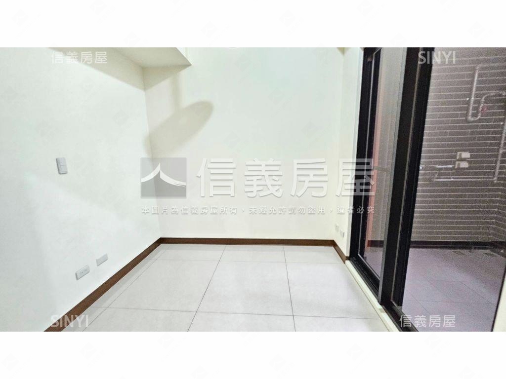 登峰門牌１１Ｆ－９房屋室內格局與周邊環境