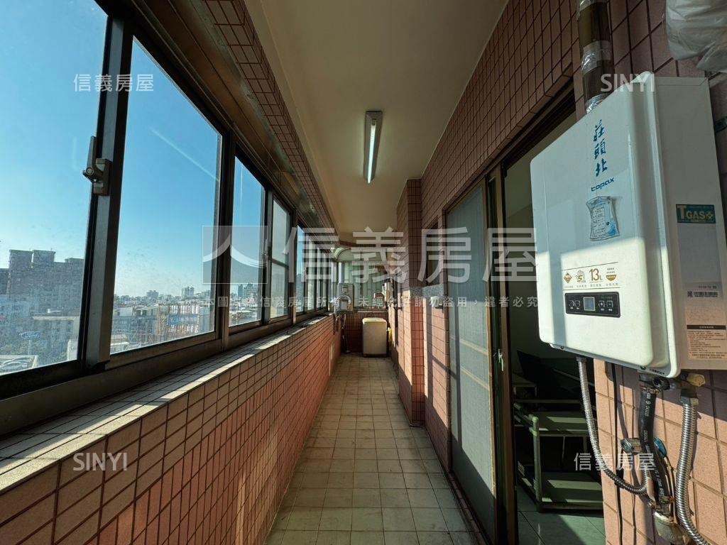 賜伯寶座｜三房平移車位房屋室內格局與周邊環境