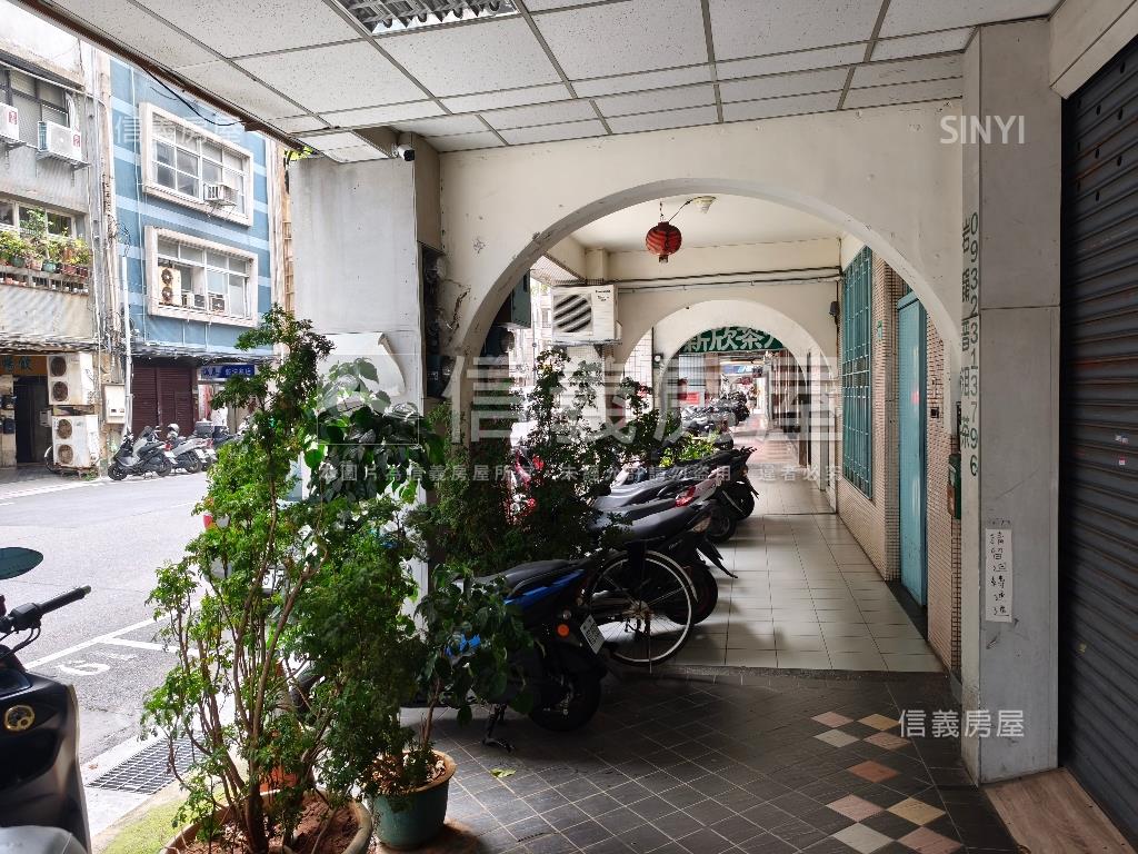 都更潛力大土地商三金店房屋室內格局與周邊環境