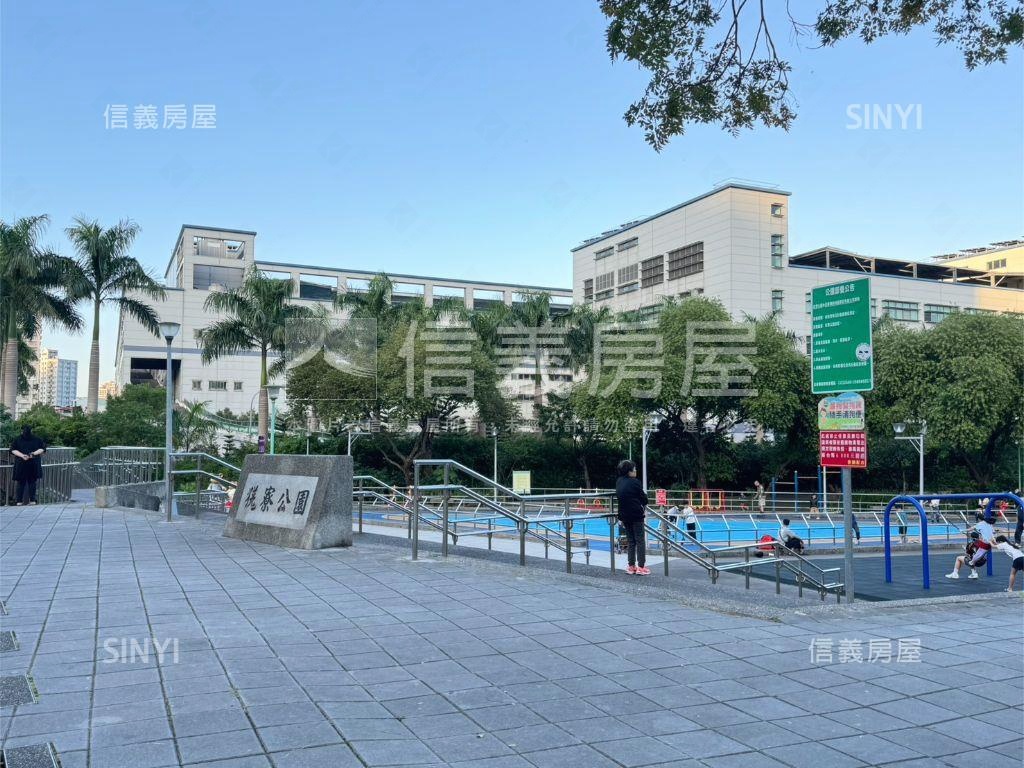 小資成家非常容易電梯兩房房屋室內格局與周邊環境
