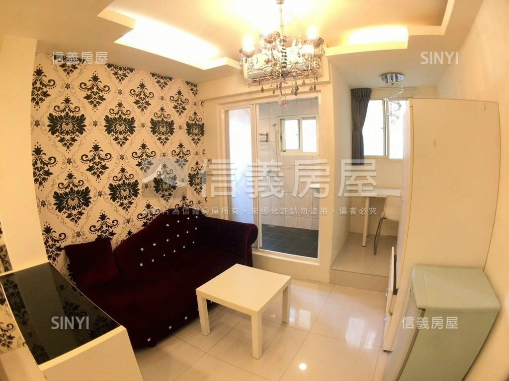 近信義國小大面寬稀有釋出房屋室內格局與周邊環境