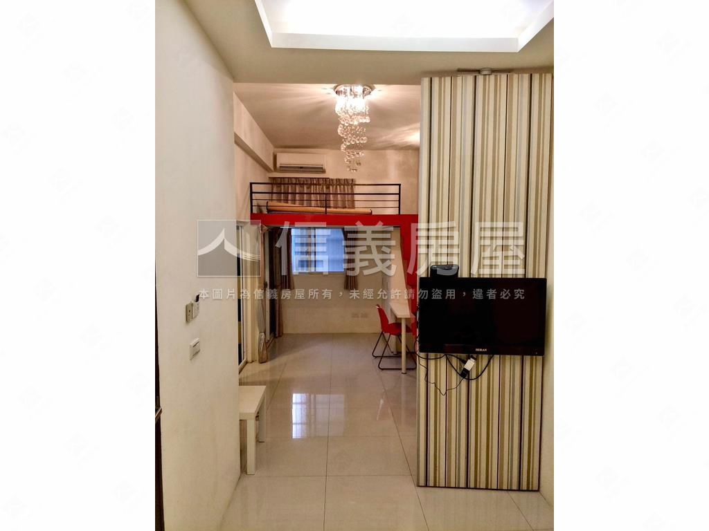 近信義國小大面寬稀有釋出房屋室內格局與周邊環境