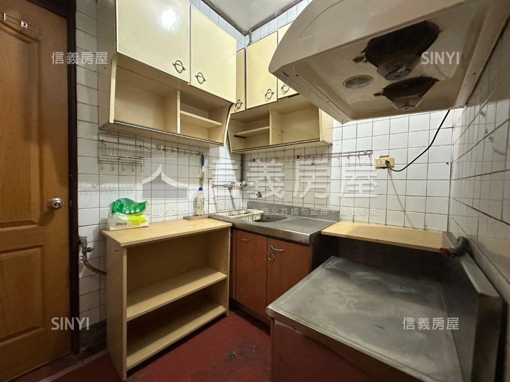 景安黃金活巷美寓房屋室內格局與周邊環境