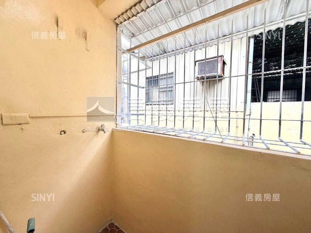 近科工館陽台進出屋況美宅房屋室內格局與周邊環境