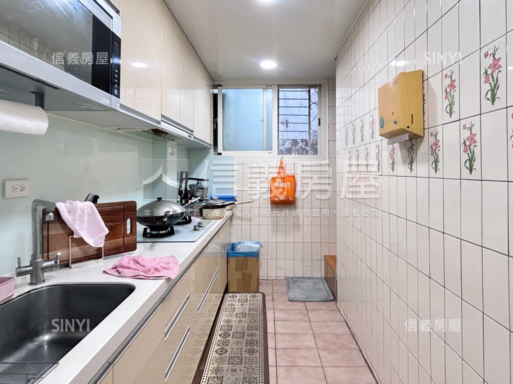 北市科標準三房美寓房屋室內格局與周邊環境