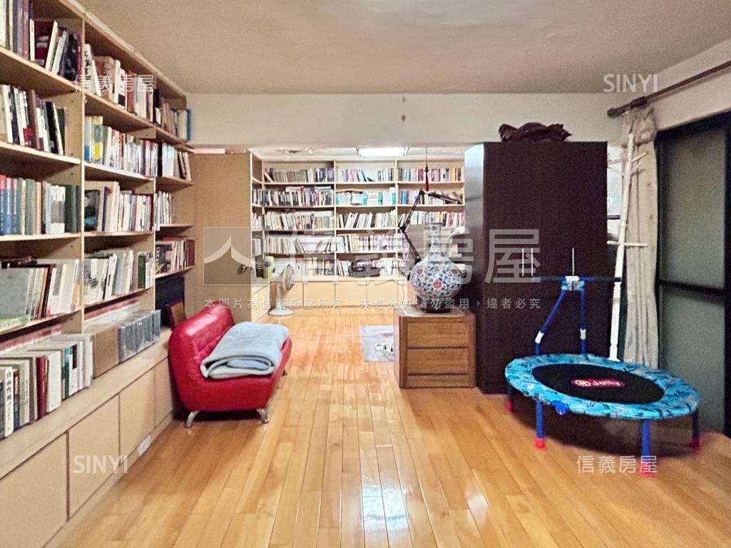 北市科標準三房美寓房屋室內格局與周邊環境