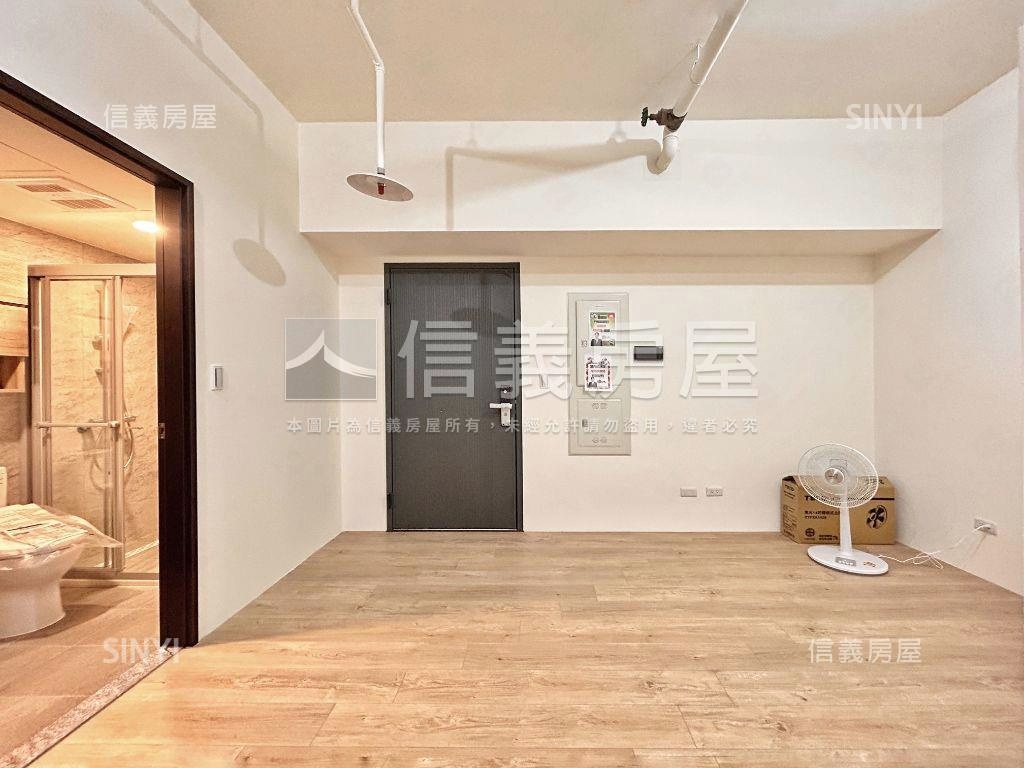 新潤大道鎏域兩房平面車位房屋室內格局與周邊環境