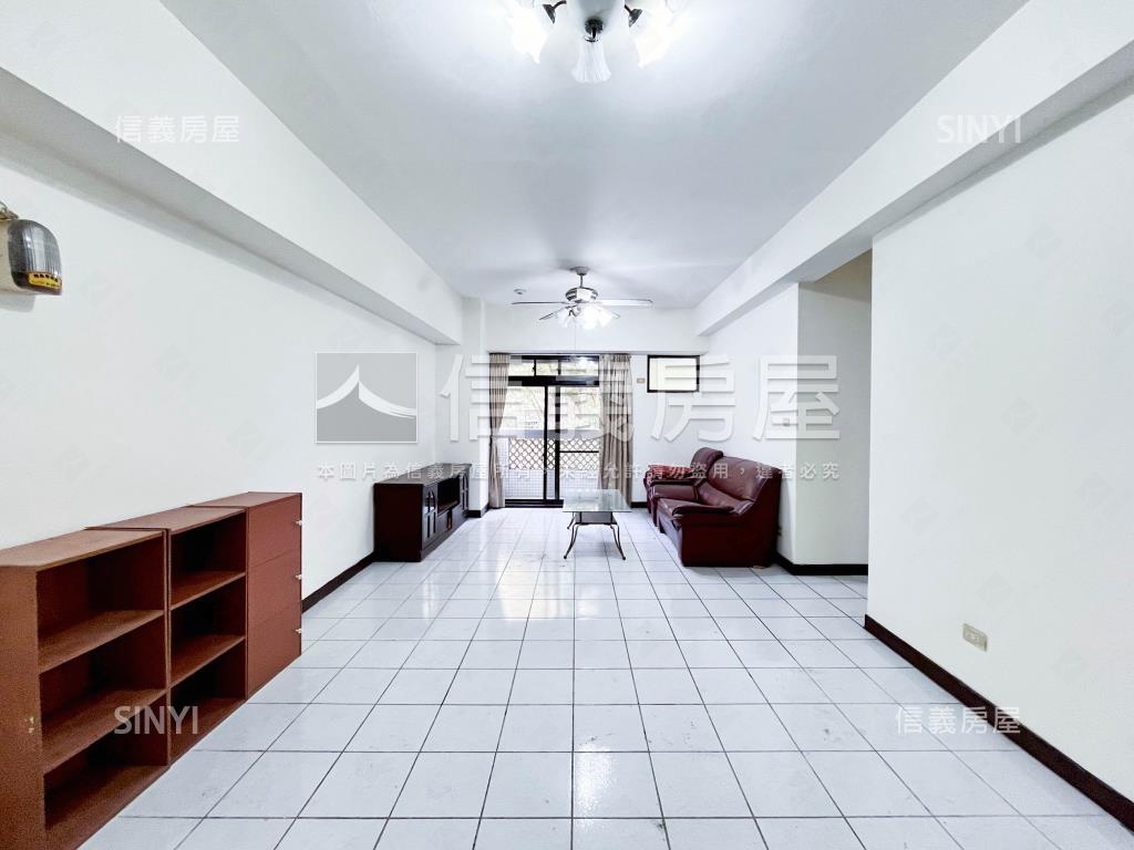 急售！國宅大三房！房屋室內格局與周邊環境