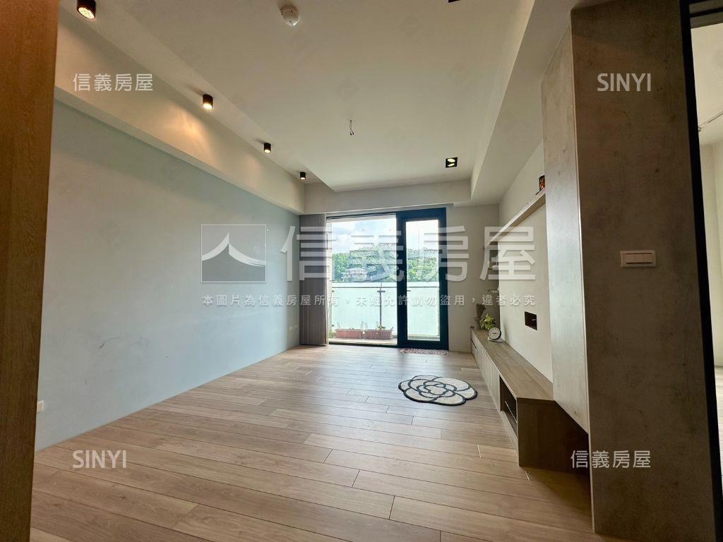 椰林ＩＳ美美三房雙車位房屋室內格局與周邊環境