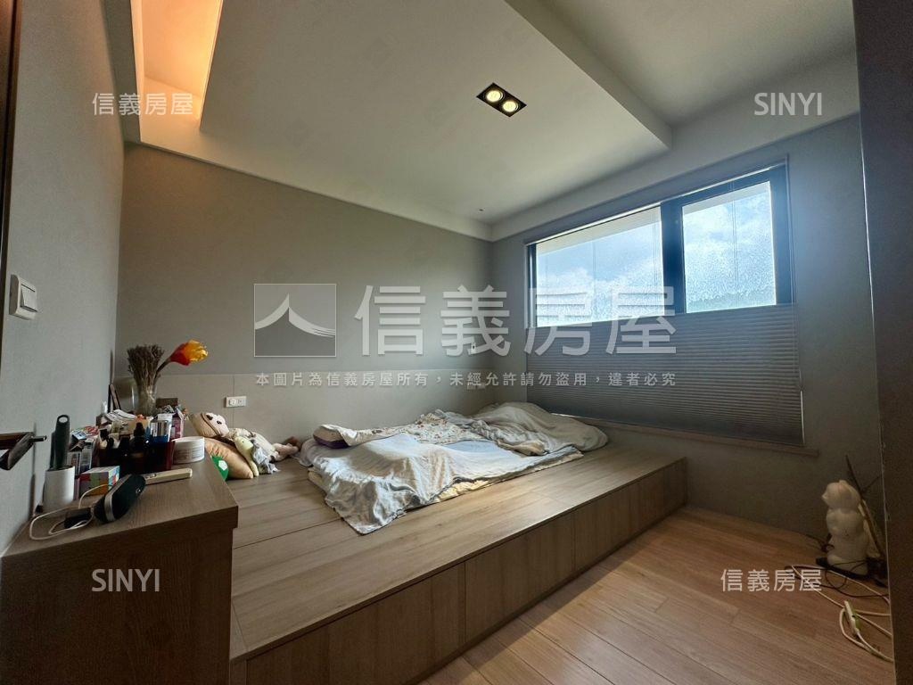 椰林ＩＳ美美三房雙車位房屋室內格局與周邊環境
