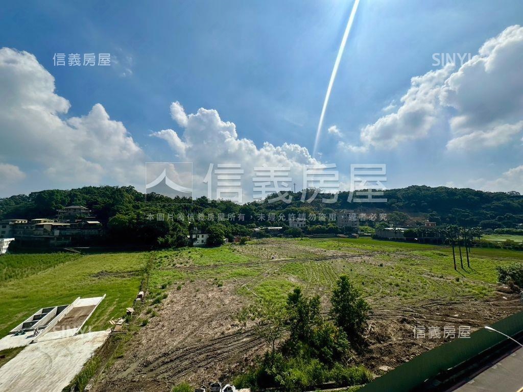 椰林ＩＳ美美三房雙車位房屋室內格局與周邊環境