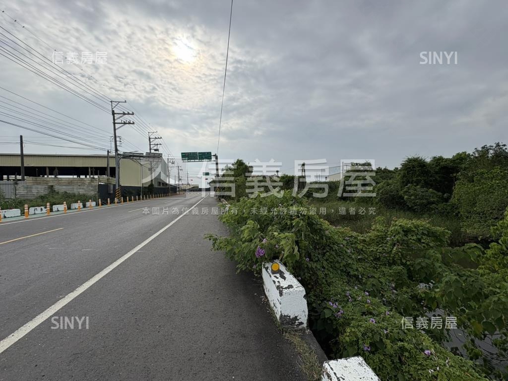 官田區約５３００坪農地房屋室內格局與周邊環境