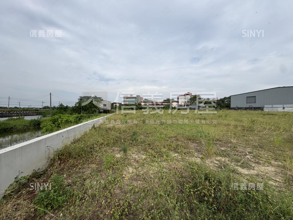 官田區約５３００坪農地房屋室內格局與周邊環境