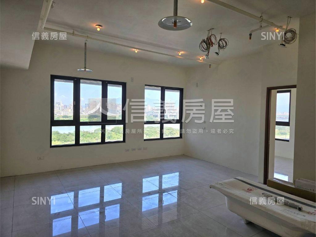 立川琚大客廳河景房房屋室內格局與周邊環境