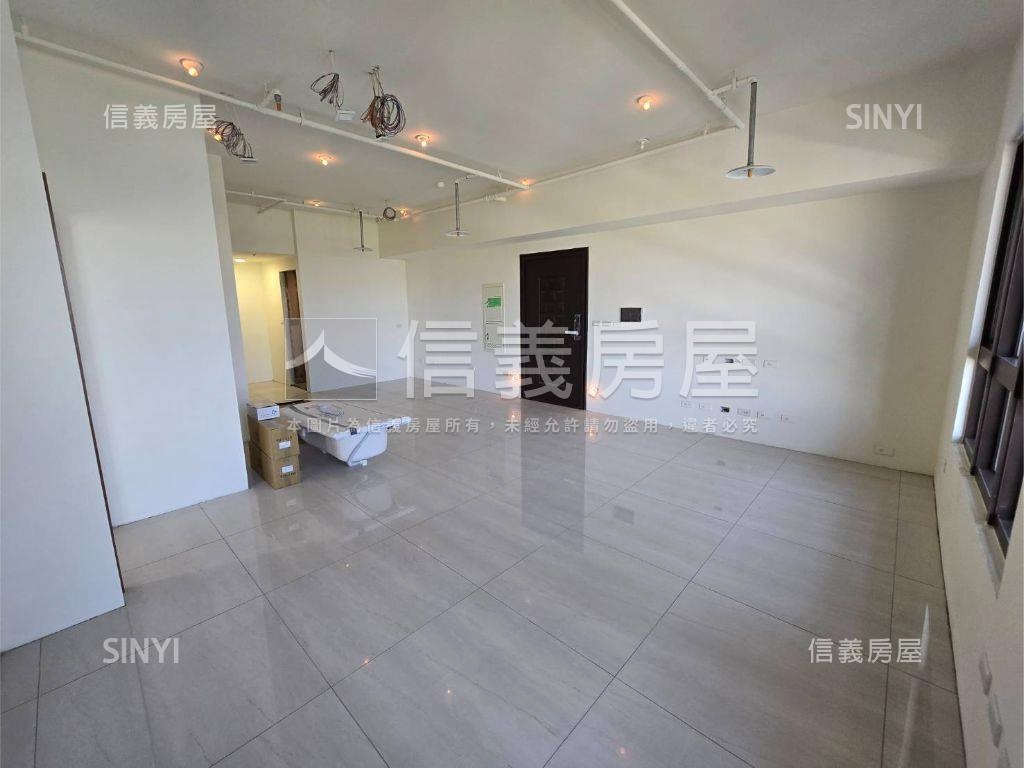 立川琚大客廳河景房房屋室內格局與周邊環境