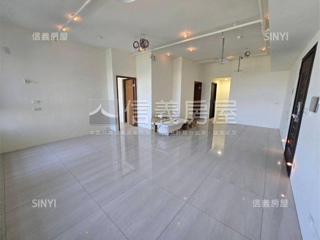 立川琚大客廳河景房房屋室內格局與周邊環境