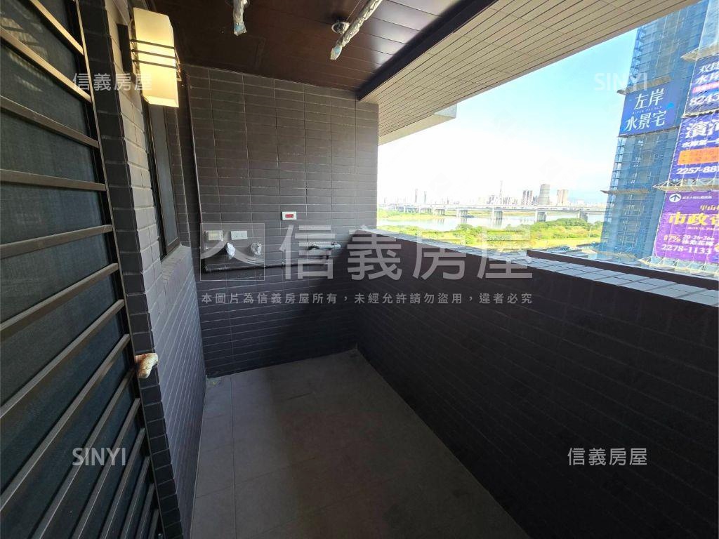 立川琚大客廳河景房房屋室內格局與周邊環境