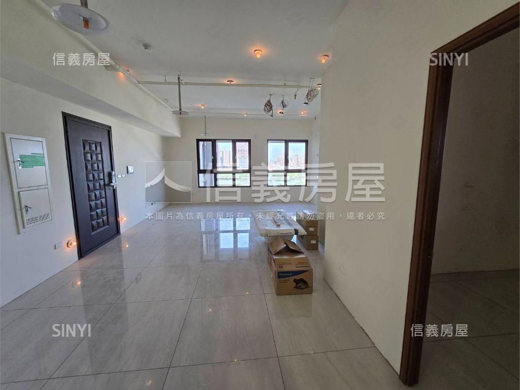 立川琚大客廳河景房房屋室內格局與周邊環境