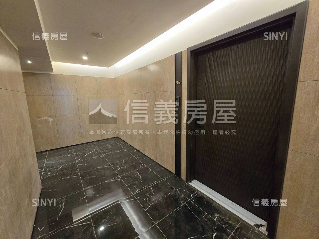 立川琚大客廳河景房房屋室內格局與周邊環境