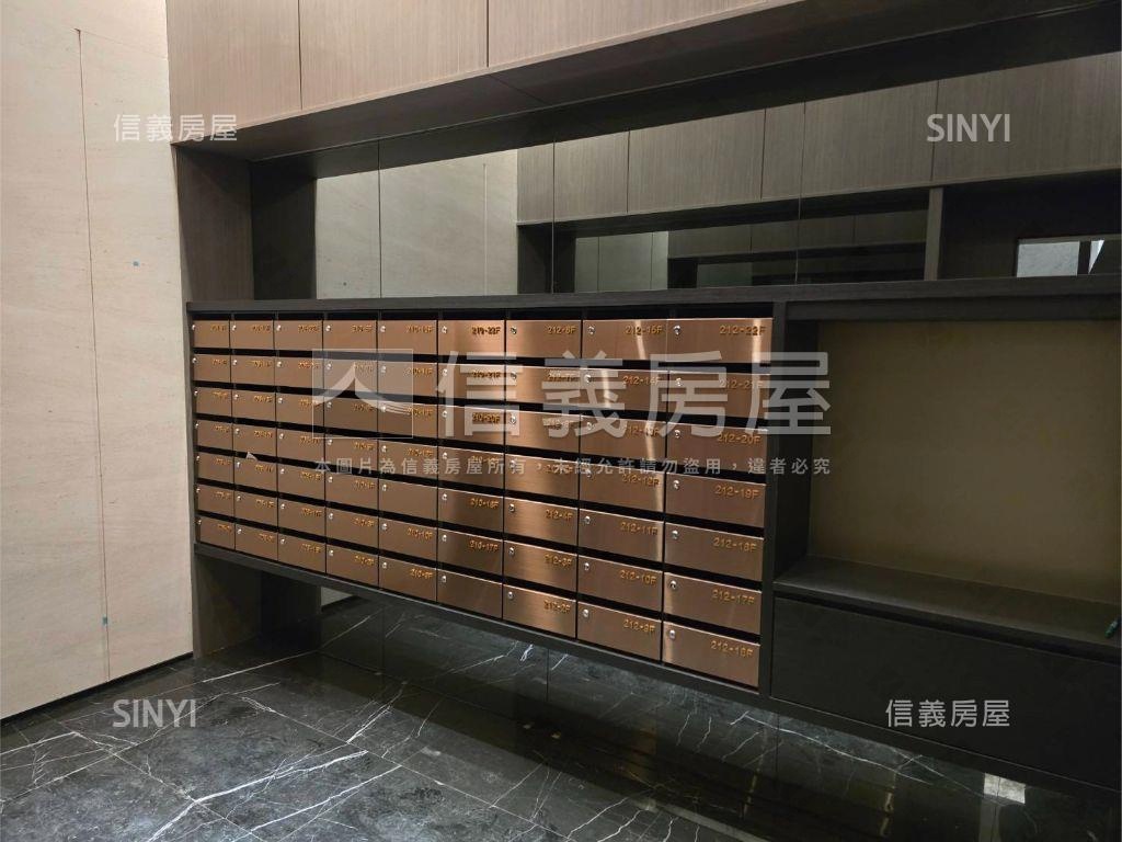 立川琚大客廳河景房房屋室內格局與周邊環境