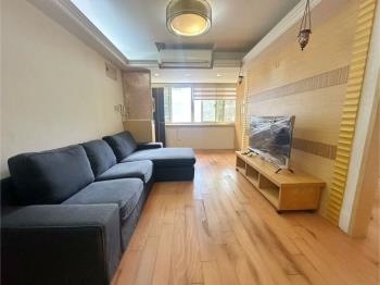 民有街黃金三樓