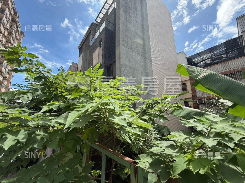 北屯南北朝向住二方正土地房屋室內格局與周邊環境