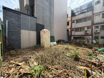 北屯南北朝向住二方正土地