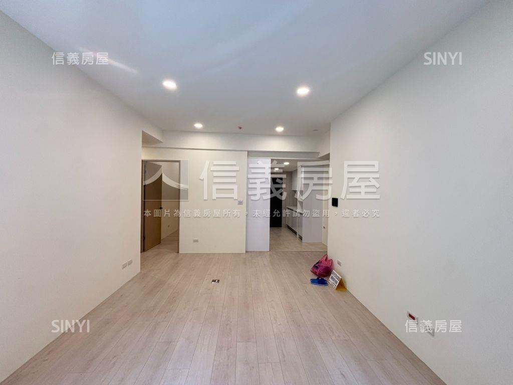 中央央北全新３房附大車位房屋室內格局與周邊環境