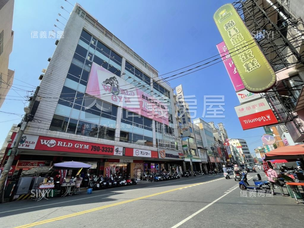 鳳山中山路優質活巷透天房屋室內格局與周邊環境