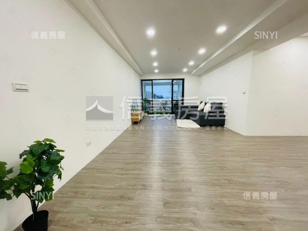 飛駝晶采三房車位房屋室內格局與周邊環境