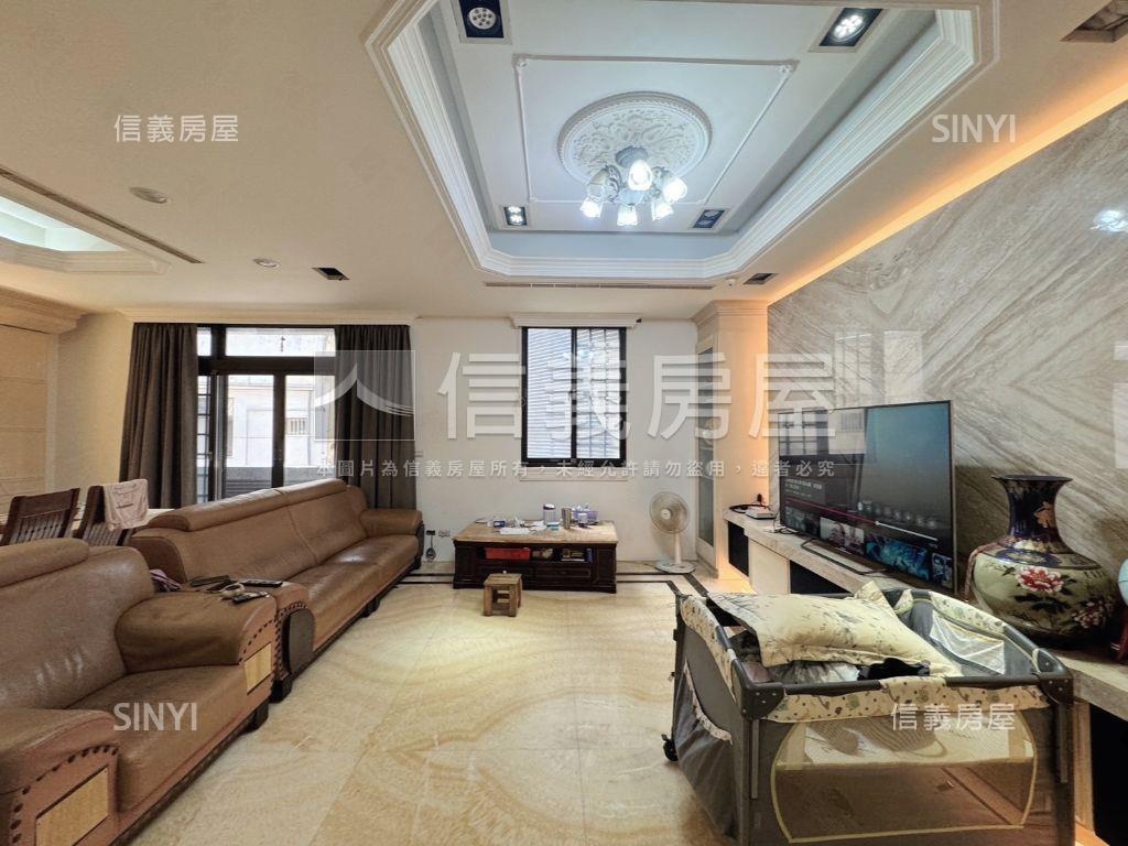 竹北豪華百坪㊝電梯美邸房屋室內格局與周邊環境