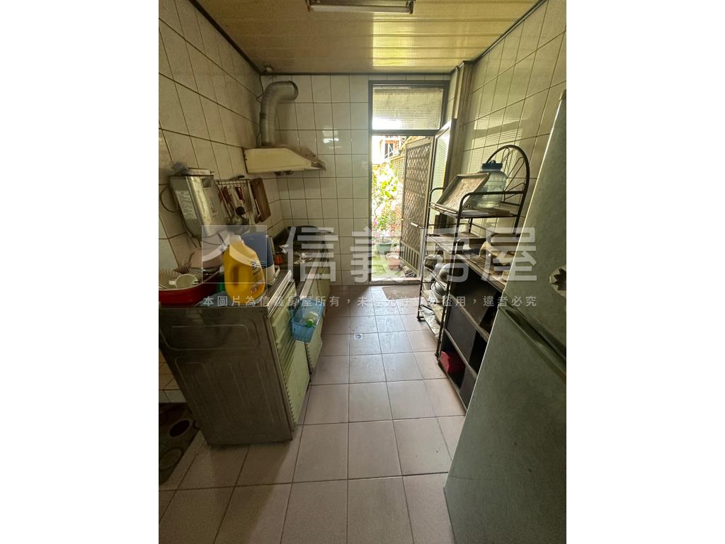 近師大正中山路透天房屋室內格局與周邊環境