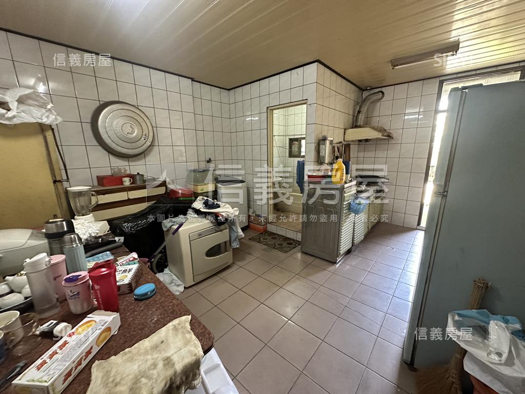 近師大正中山路透天房屋室內格局與周邊環境