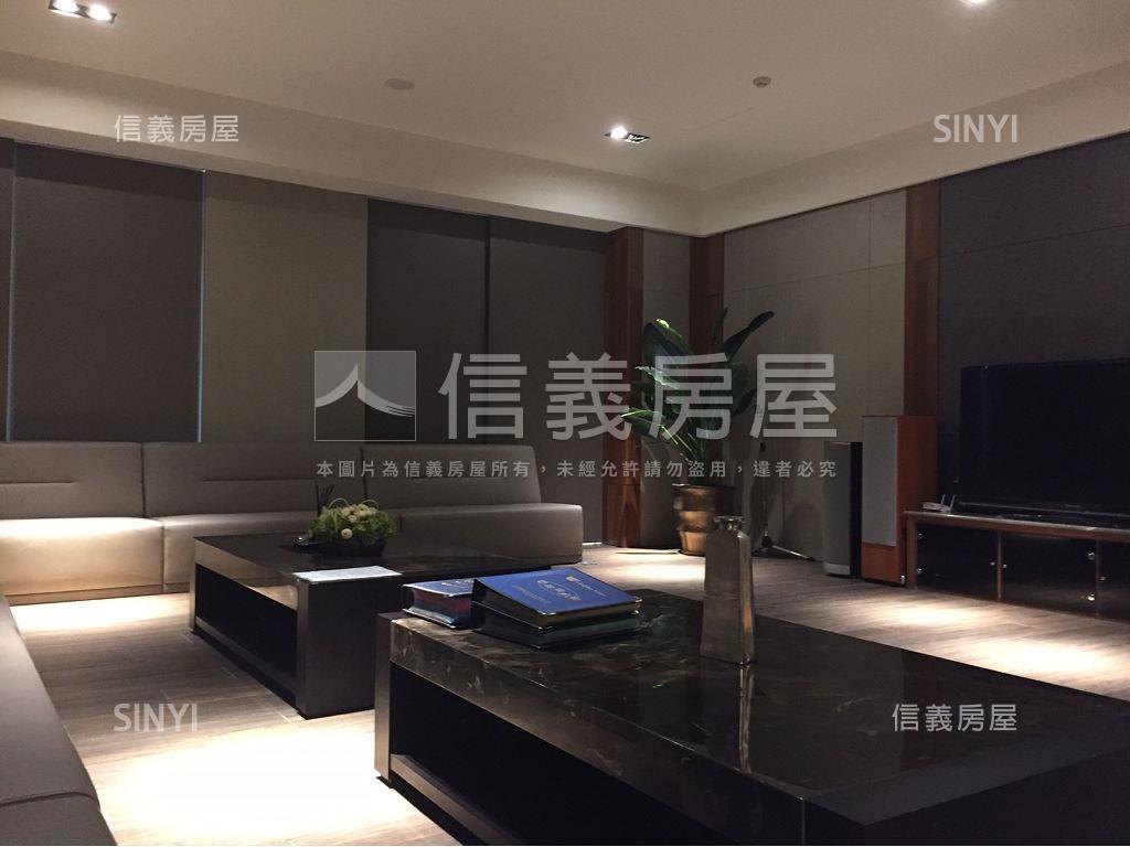 國泰新莊園四房雙車位房屋室內格局與周邊環境