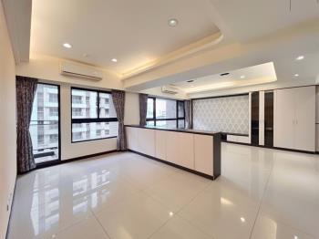 國泰新莊園四房雙車位