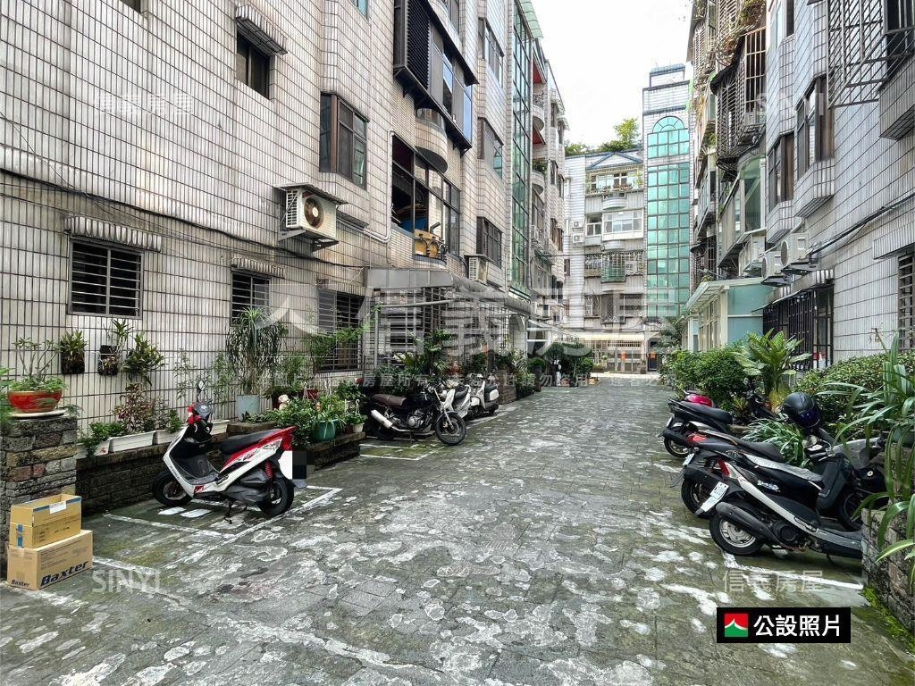 新世界大坪電梯首選房屋室內格局與周邊環境
