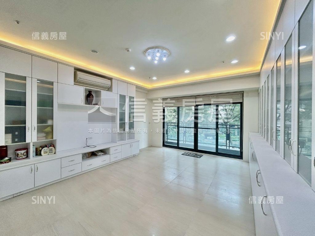 文鼎大苑朝西南四房房屋室內格局與周邊環境