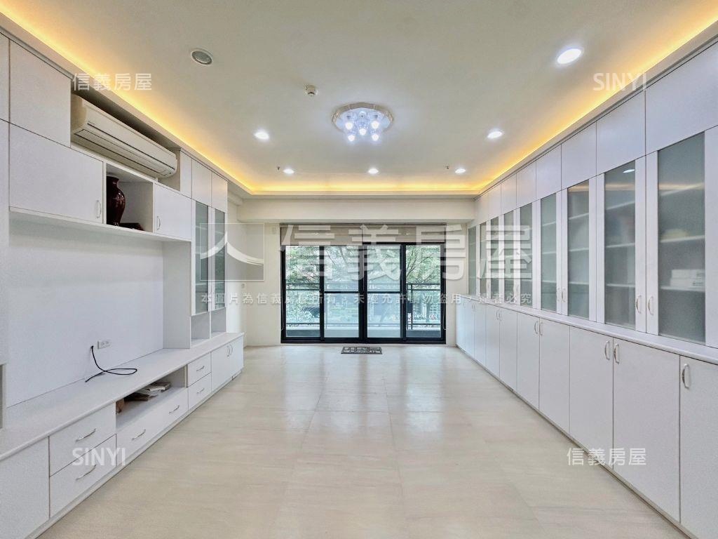 文鼎大苑朝西南四房房屋室內格局與周邊環境