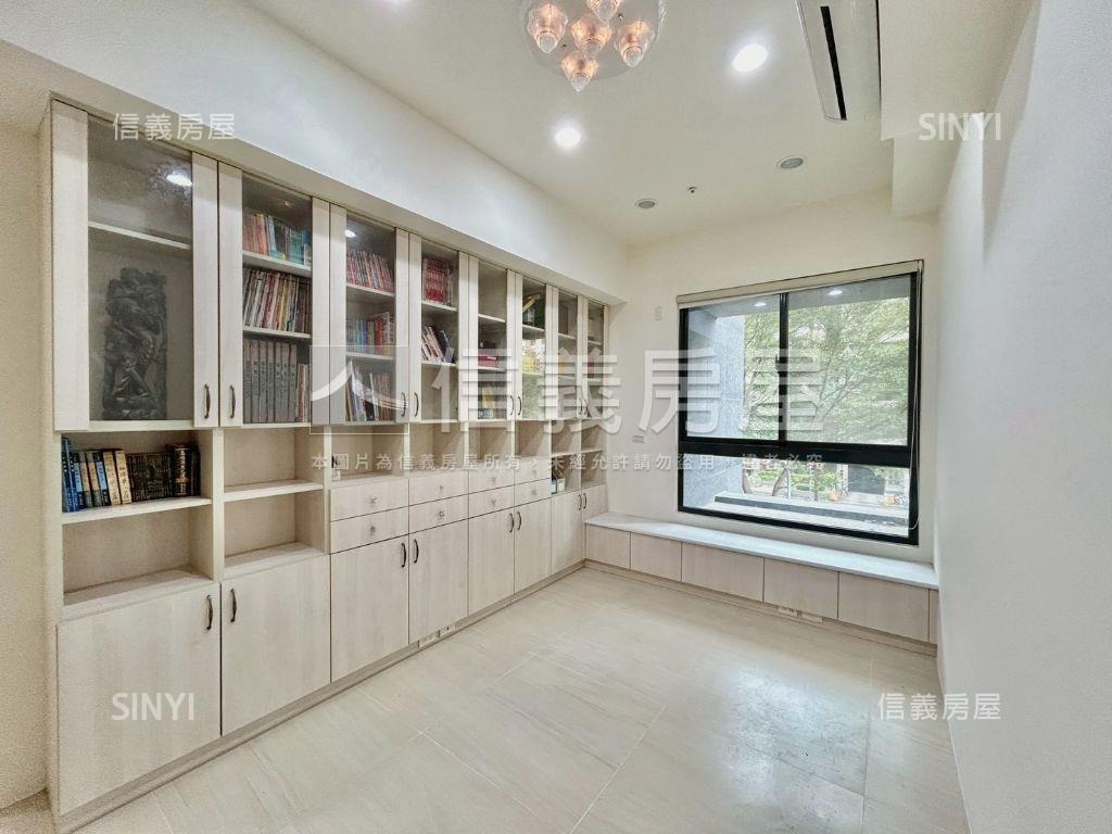 文鼎大苑朝西南四房房屋室內格局與周邊環境