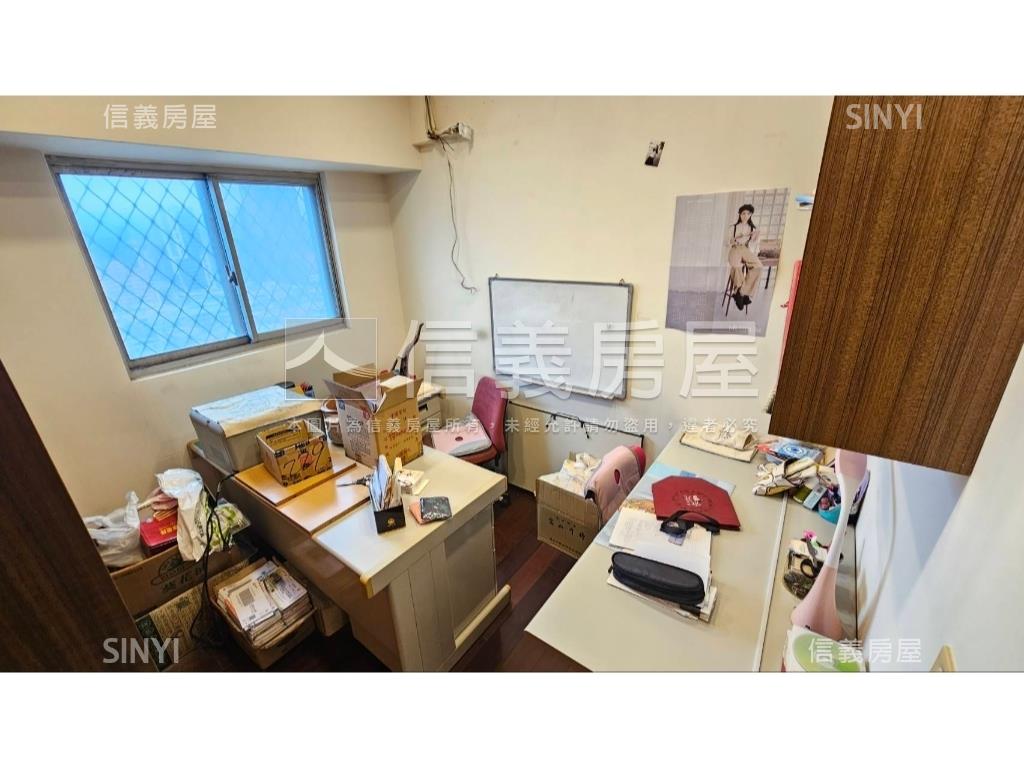 威尼斯高樓層三房坡平車位房屋室內格局與周邊環境