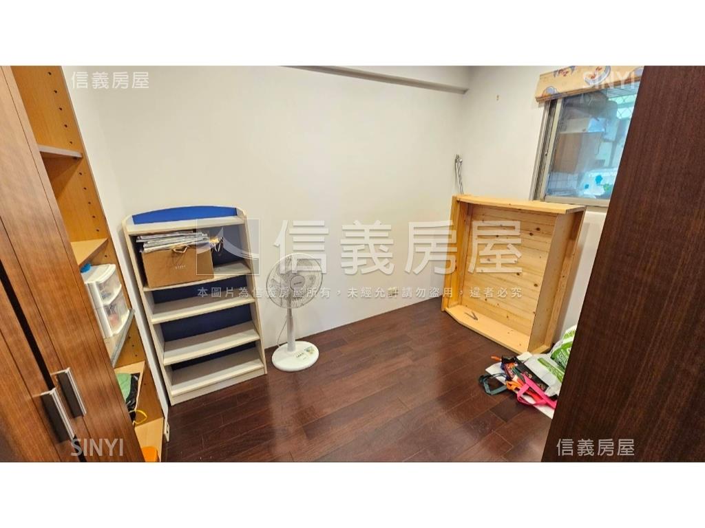 威尼斯高樓層三房坡平車位房屋室內格局與周邊環境