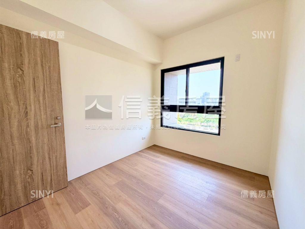 國泰美禾面公園雙車朝南戶房屋室內格局與周邊環境