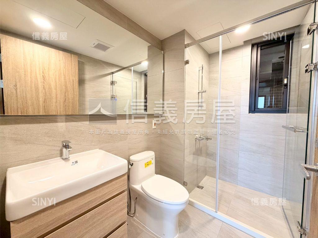 國泰美禾面公園雙車朝南戶房屋室內格局與周邊環境