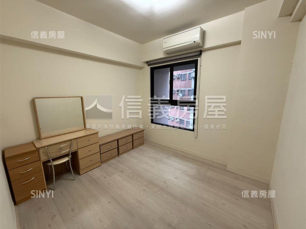勝美漾三房雙車位房屋室內格局與周邊環境