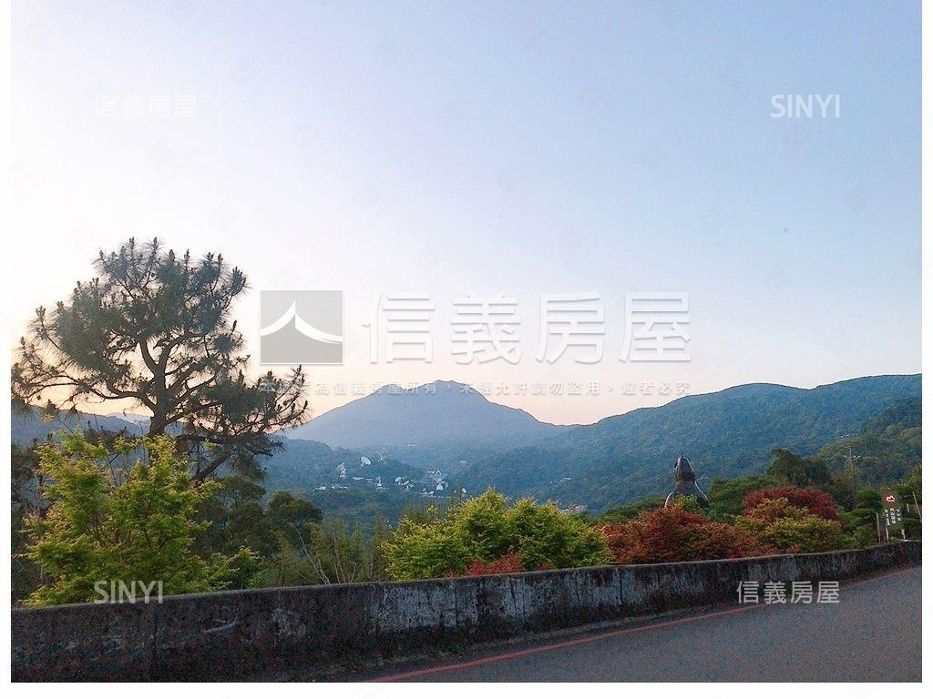 近公車站陽明山稀有土地房屋室內格局與周邊環境