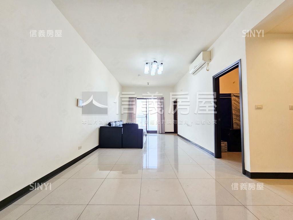 專任時代園邸大兩房大車位房屋室內格局與周邊環境