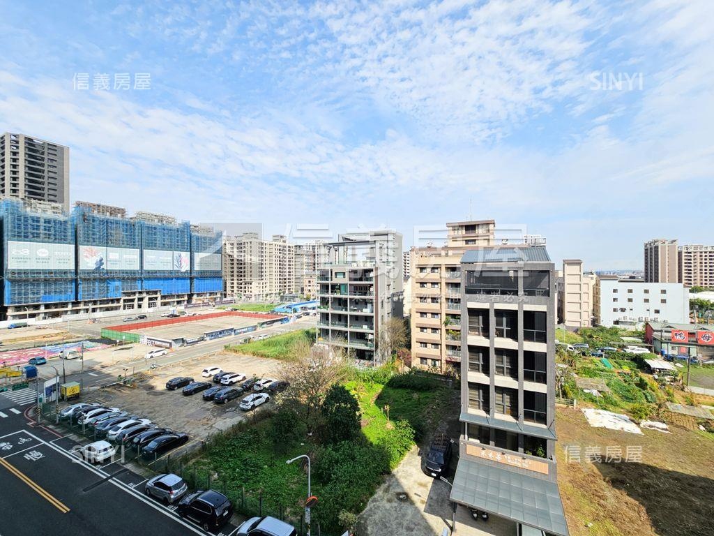 專任時代園邸大兩房大車位房屋室內格局與周邊環境