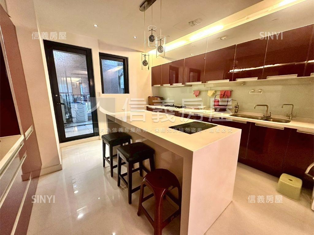 公園第一排！聯聚高級裝潢房屋室內格局與周邊環境